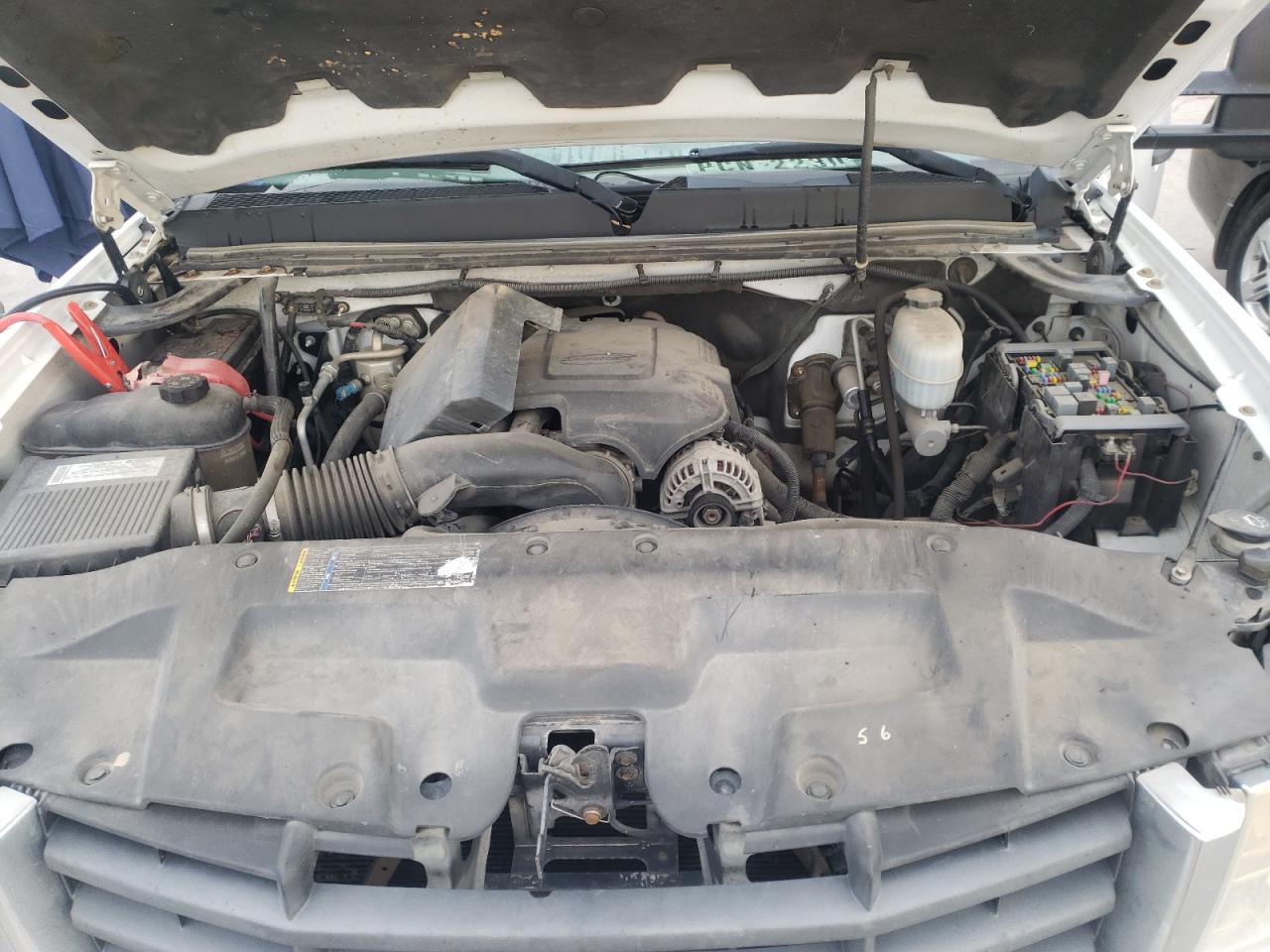 Photo 10 VIN: 1GTHK29K18E135547 - GMC SIERRA 