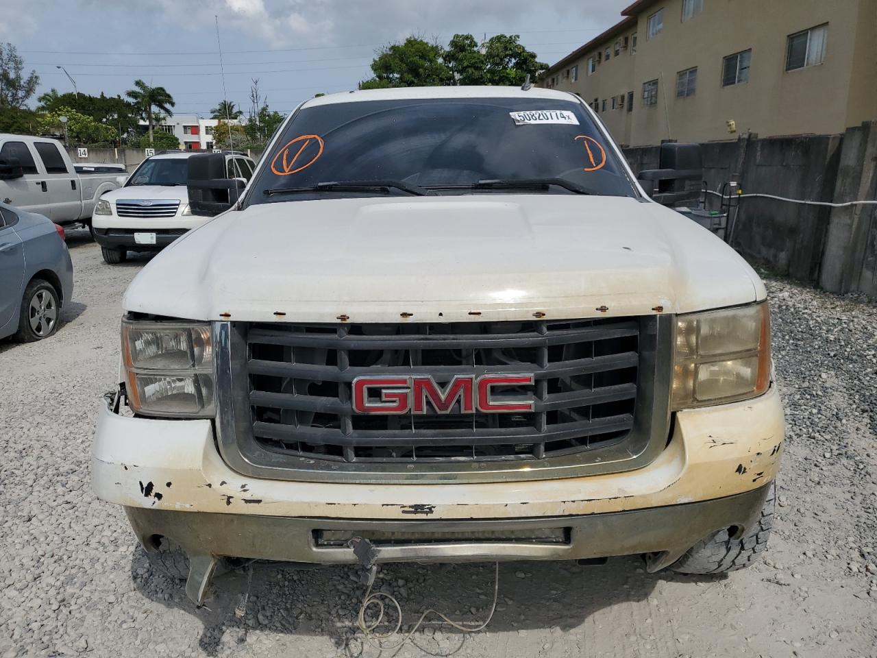 Photo 4 VIN: 1GTHK29K37E518050 - GMC SIERRA 