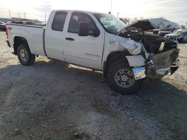 Photo 3 VIN: 1GTHK29K58E150553 - GMC SIERRA 