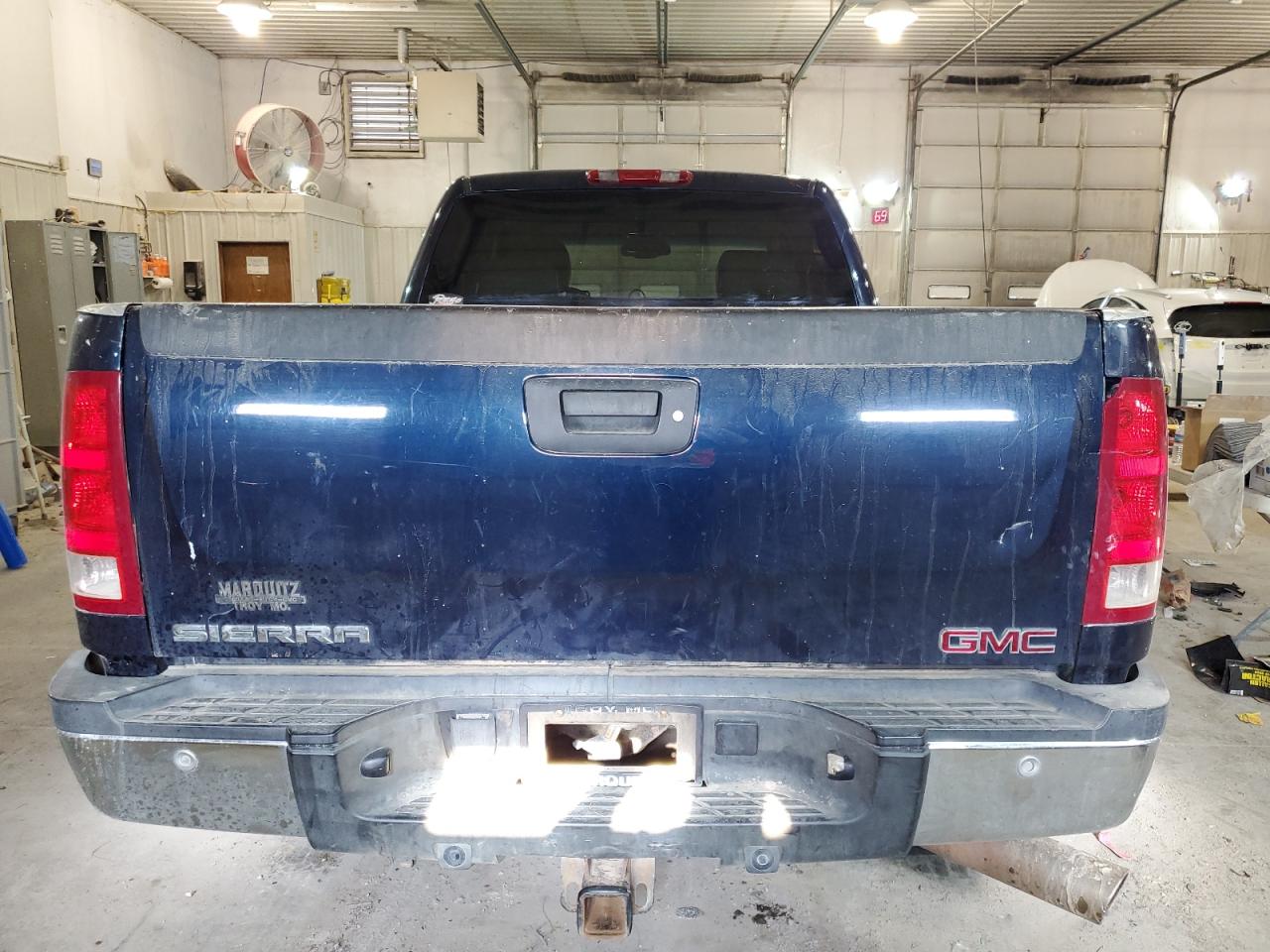 Photo 5 VIN: 1GTHK29K67E530225 - GMC SIERRA 