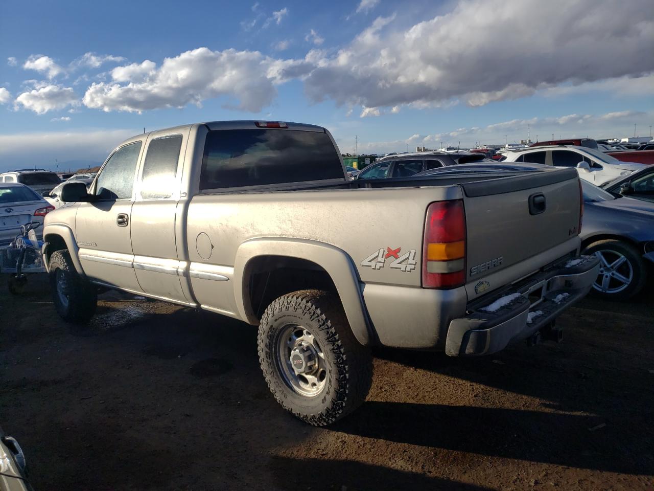 Photo 1 VIN: 1GTHK29U32E302550 - GMC SIERRA 