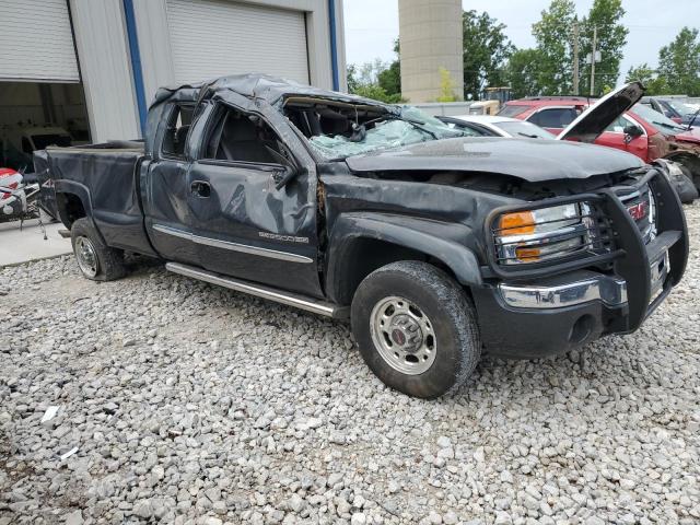 Photo 3 VIN: 1GTHK29U33E190222 - GMC SIERRA 