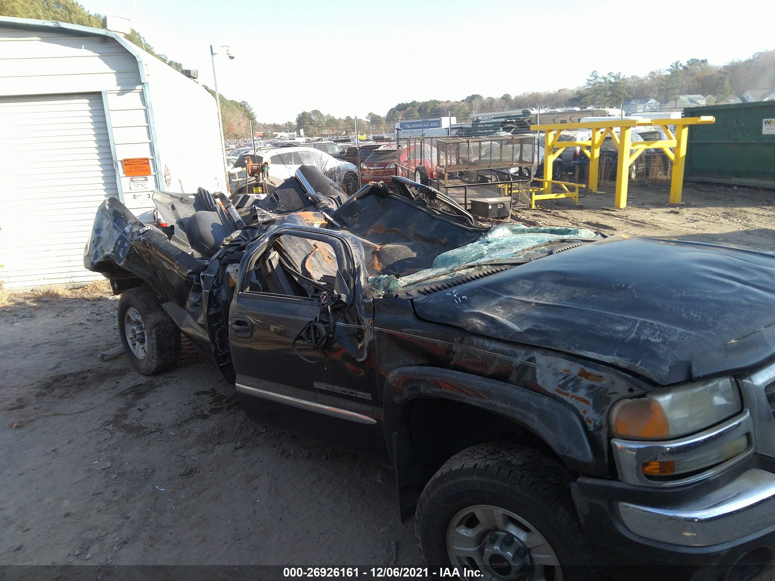 Photo 5 VIN: 1GTHK29U35E279680 - GMC SIERRA 