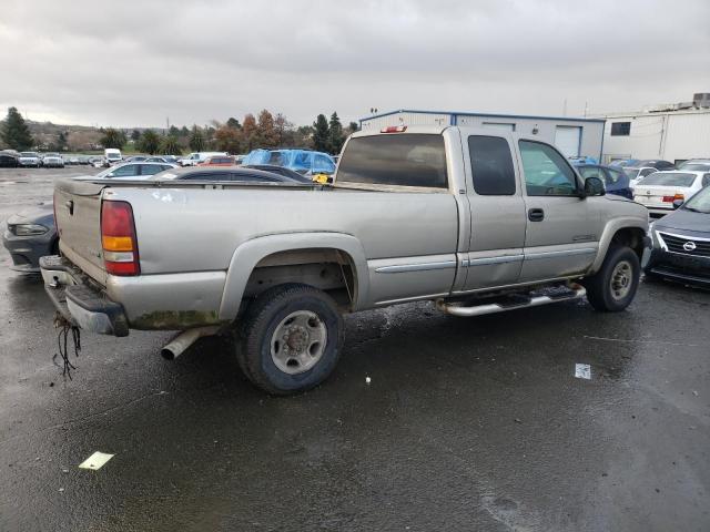 Photo 2 VIN: 1GTHK29U41E241580 - GMC SIERRA 