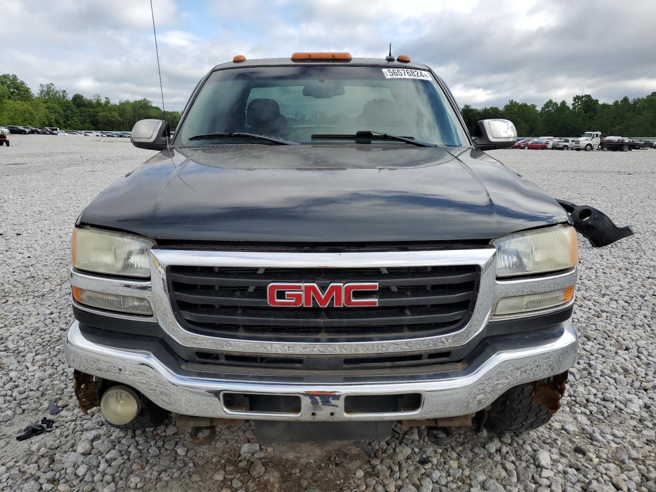 Photo 4 VIN: 1GTHK29U43E248872 - GMC SIERRA 