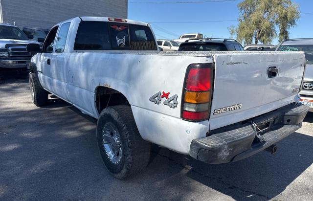 Photo 2 VIN: 1GTHK29U44E388471 - GMC SIERRA K25 