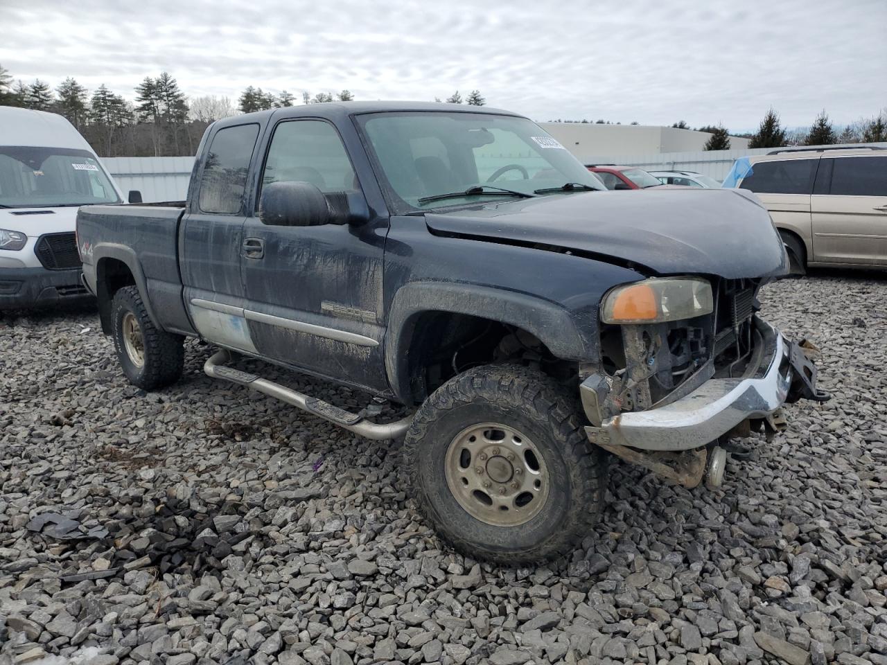 Photo 3 VIN: 1GTHK29U45E270003 - GMC SIERRA 