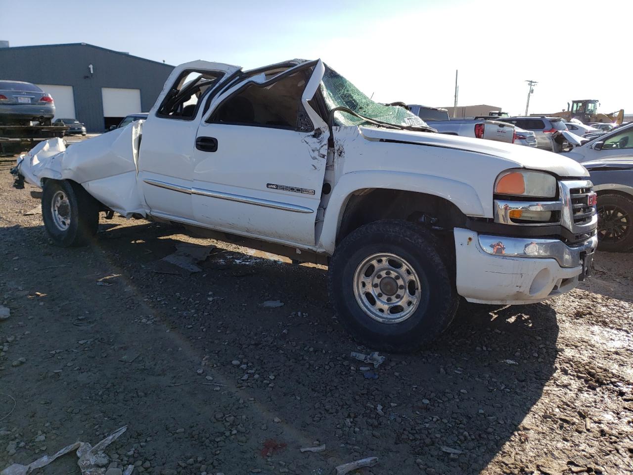 Photo 3 VIN: 1GTHK29U46E254367 - GMC SIERRA 