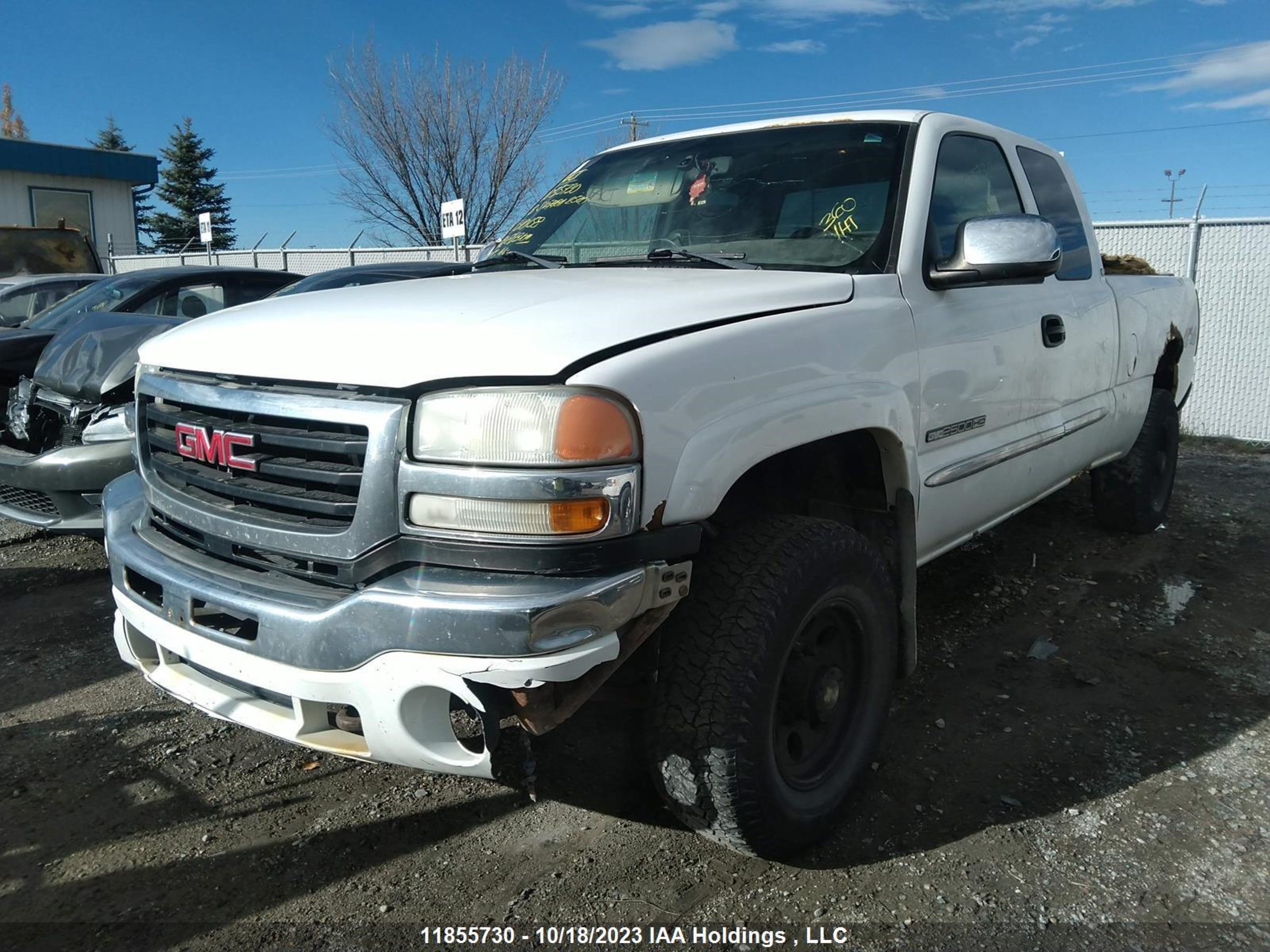 Photo 1 VIN: 1GTHK29U83E310158 - GMC SIERRA 