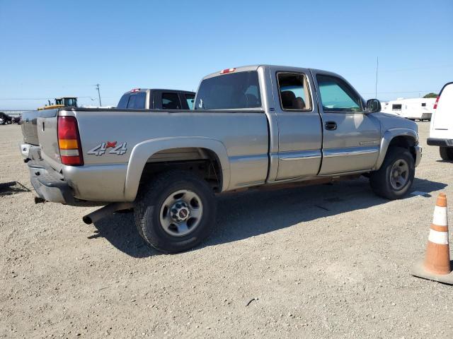 Photo 2 VIN: 1GTHK29U93E263402 - GMC SIERRA K25 