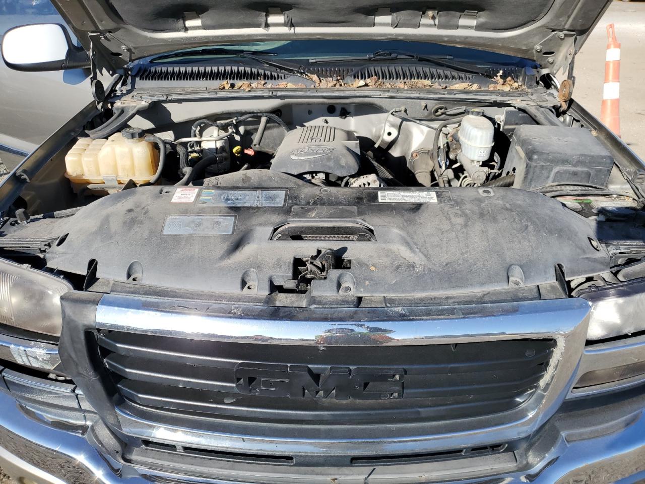 Photo 10 VIN: 1GTHK29UX3E278586 - GMC SIERRA 