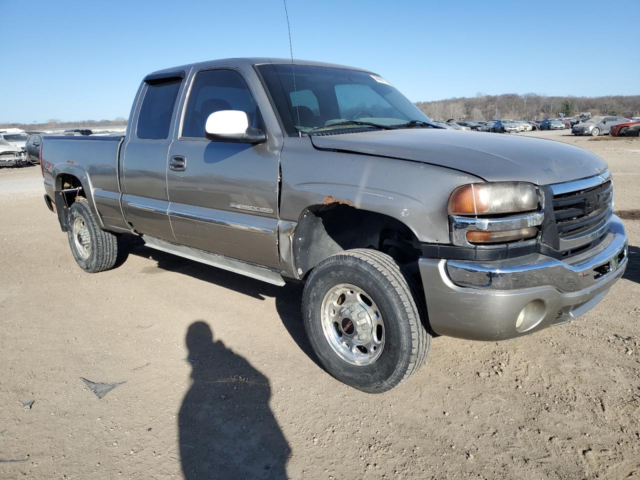 Photo 3 VIN: 1GTHK29UX3E278586 - GMC SIERRA 