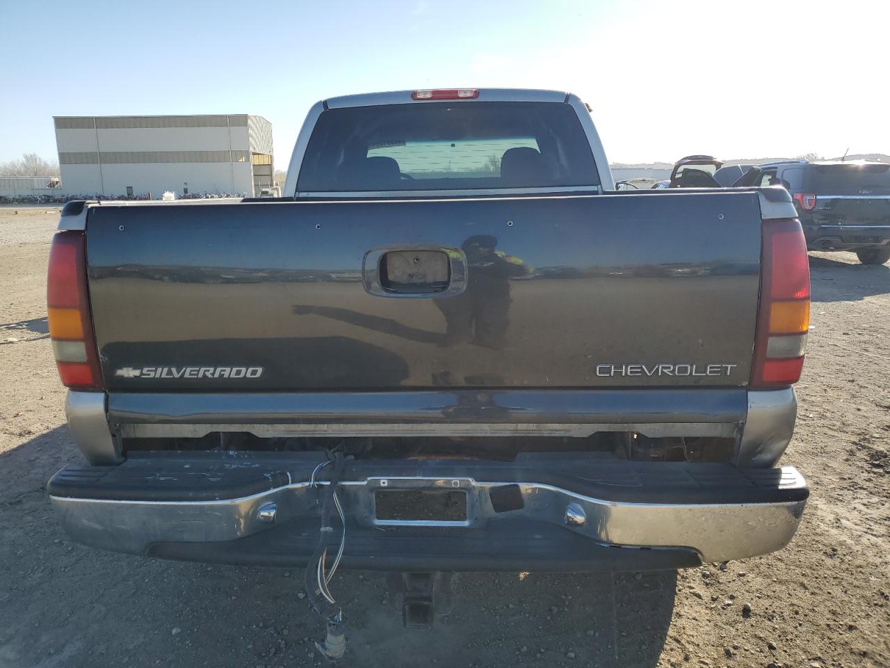 Photo 5 VIN: 1GTHK29UX3E278586 - GMC SIERRA 