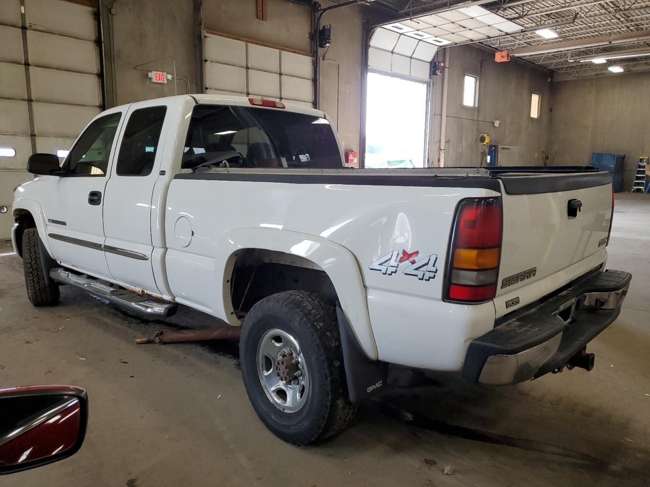 Photo 1 VIN: 1GTHK29UX5E234963 - GMC SIERRA 