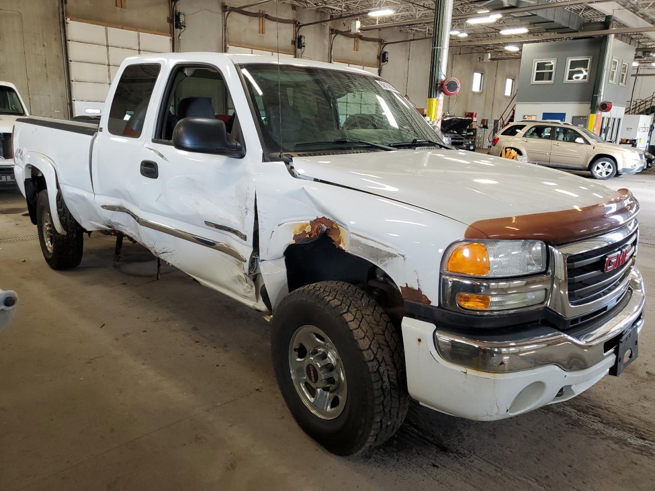 Photo 3 VIN: 1GTHK29UX5E234963 - GMC SIERRA 