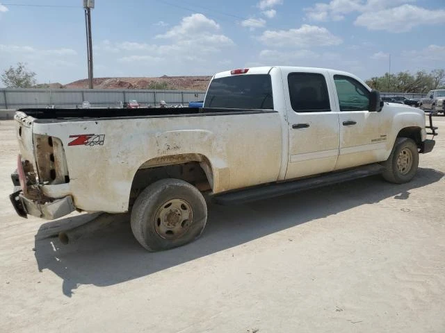 Photo 2 VIN: 1GTHK33687F518377 - GMC NEW SIERRA 