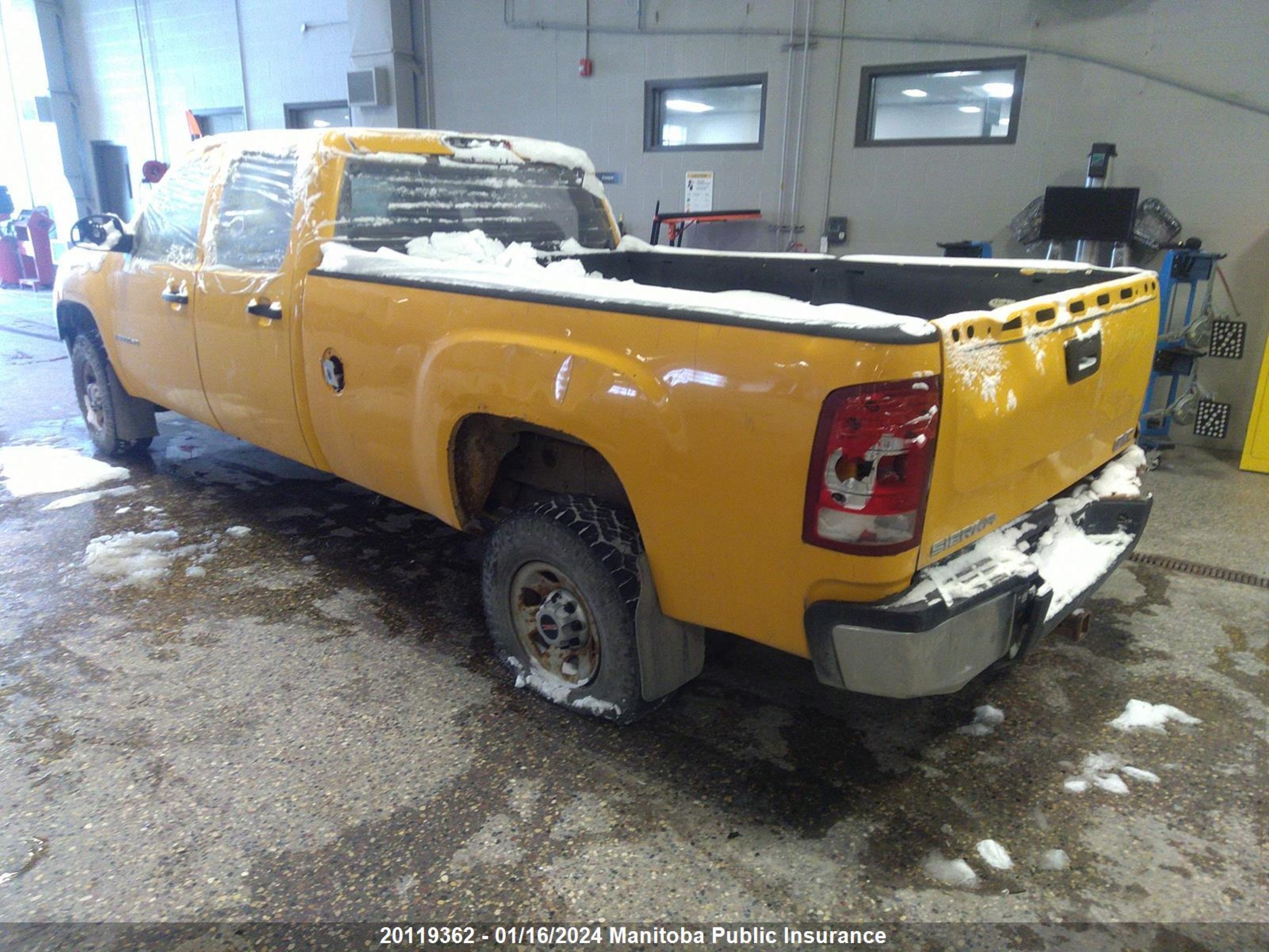 Photo 2 VIN: 1GTHK33K08F202356 - GMC NULL 