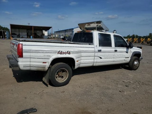 Photo 2 VIN: 1GTHK33N0RJ734876 - GMC SIERRA K35 