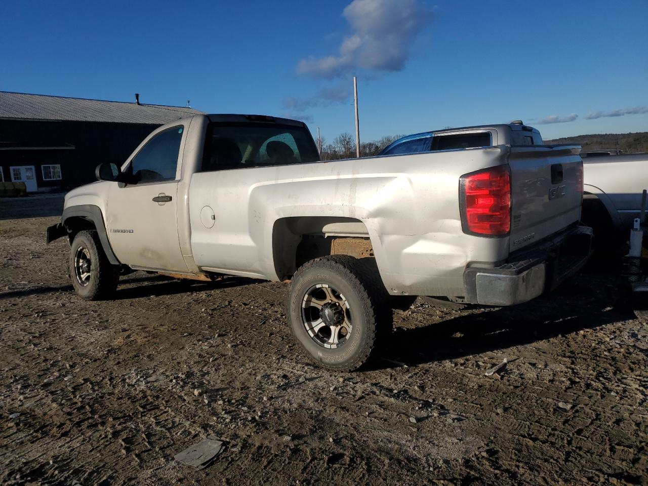 Photo 1 VIN: 1GTHK34K47E600236 - GMC SIERRA 