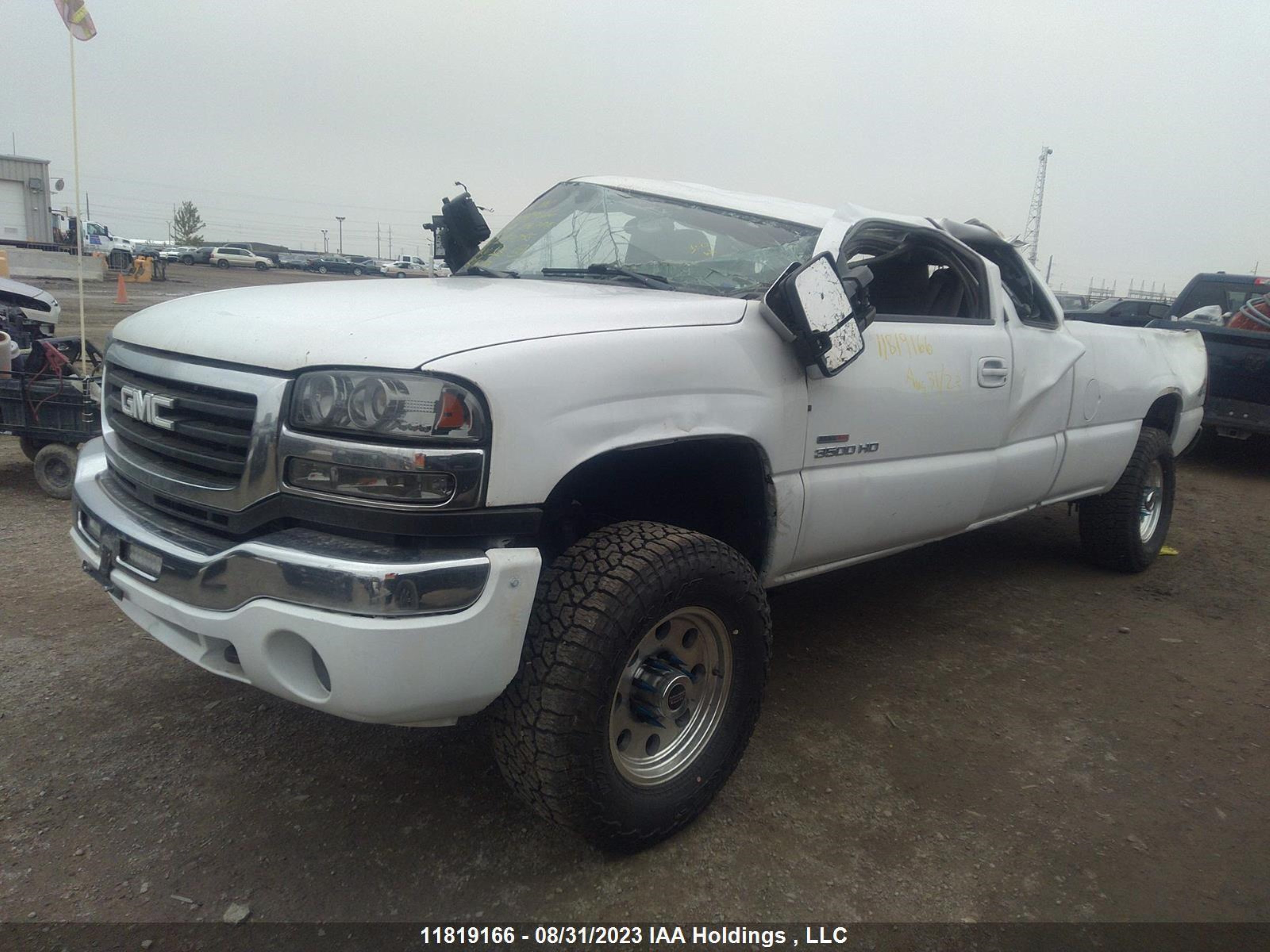 Photo 1 VIN: 1GTHK39204E247045 - GMC NULL 