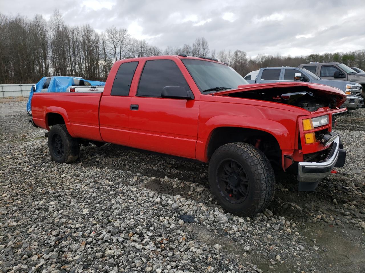 Photo 3 VIN: 1GTHK39FXPE528812 - GMC SIERRA 