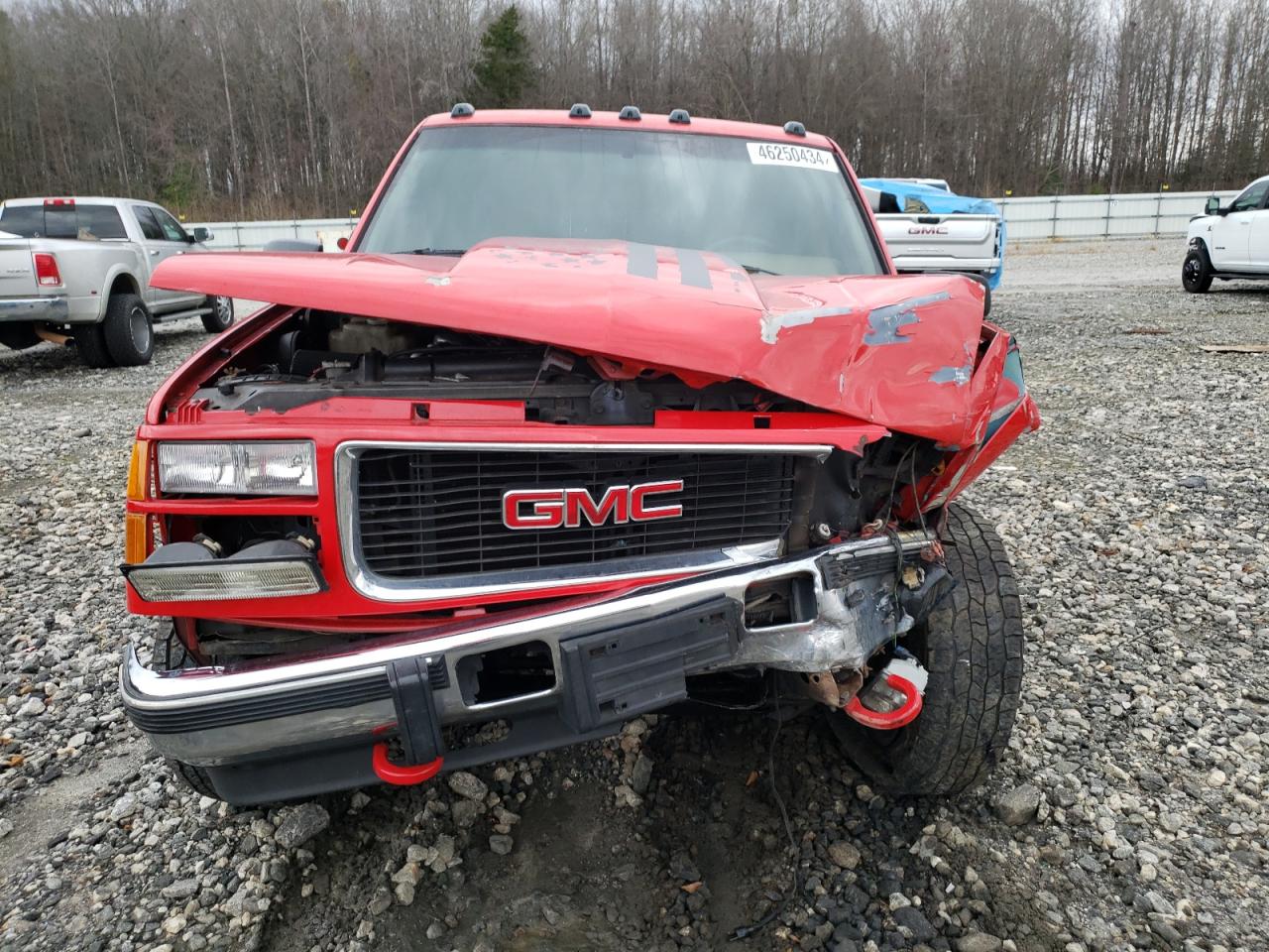 Photo 4 VIN: 1GTHK39FXPE528812 - GMC SIERRA 