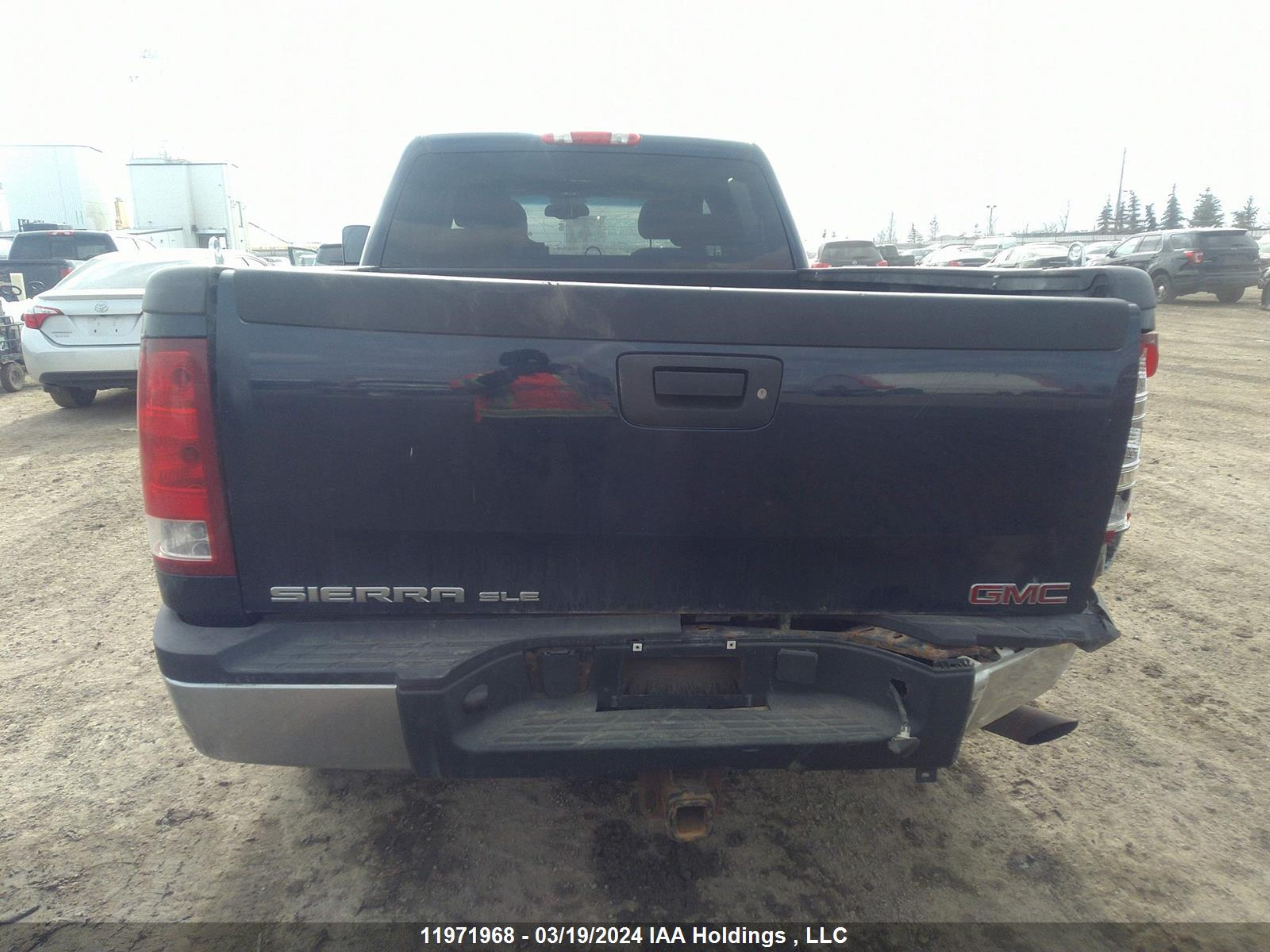 Photo 16 VIN: 1GTHK43KX9F106614 - GMC SIERRA 