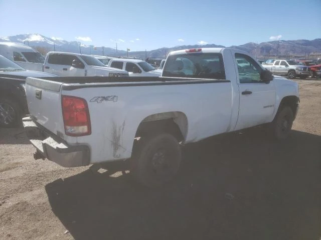 Photo 2 VIN: 1GTHK44K09E142008 - GMC SIERRA K25 