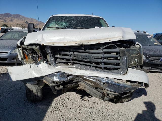 Photo 4 VIN: 1GTHK496X9E122800 - GMC SIERRA K25 