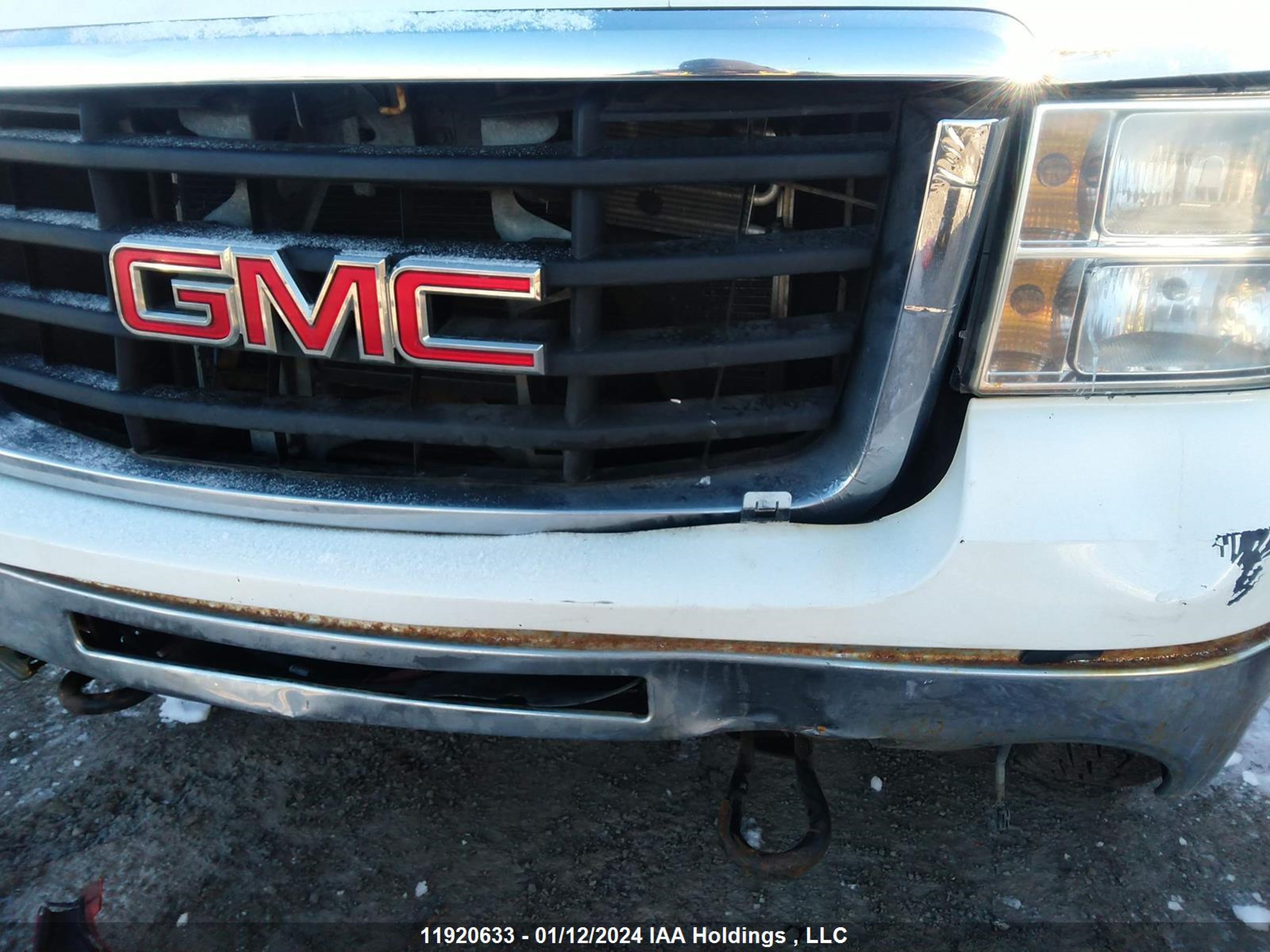 Photo 5 VIN: 1GTHK49K49E157345 - GMC SIERRA 