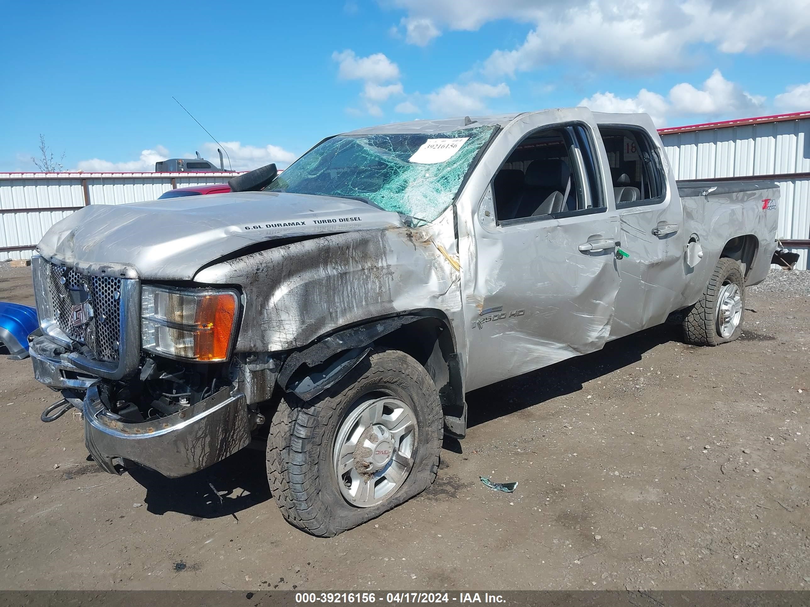 Photo 1 VIN: 1GTHK63629F123728 - GMC SIERRA 