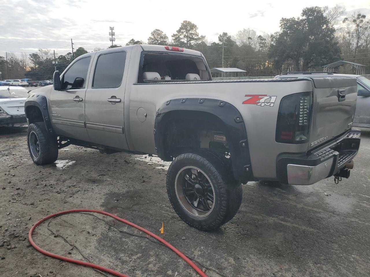 Photo 1 VIN: 1GTHK63679F154246 - GMC SIERRA 