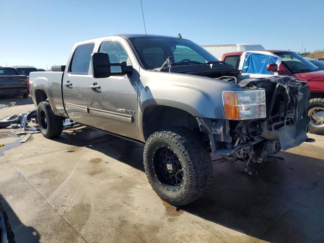 Photo 3 VIN: 1GTHK63K79F118652 - GMC SIERRA 