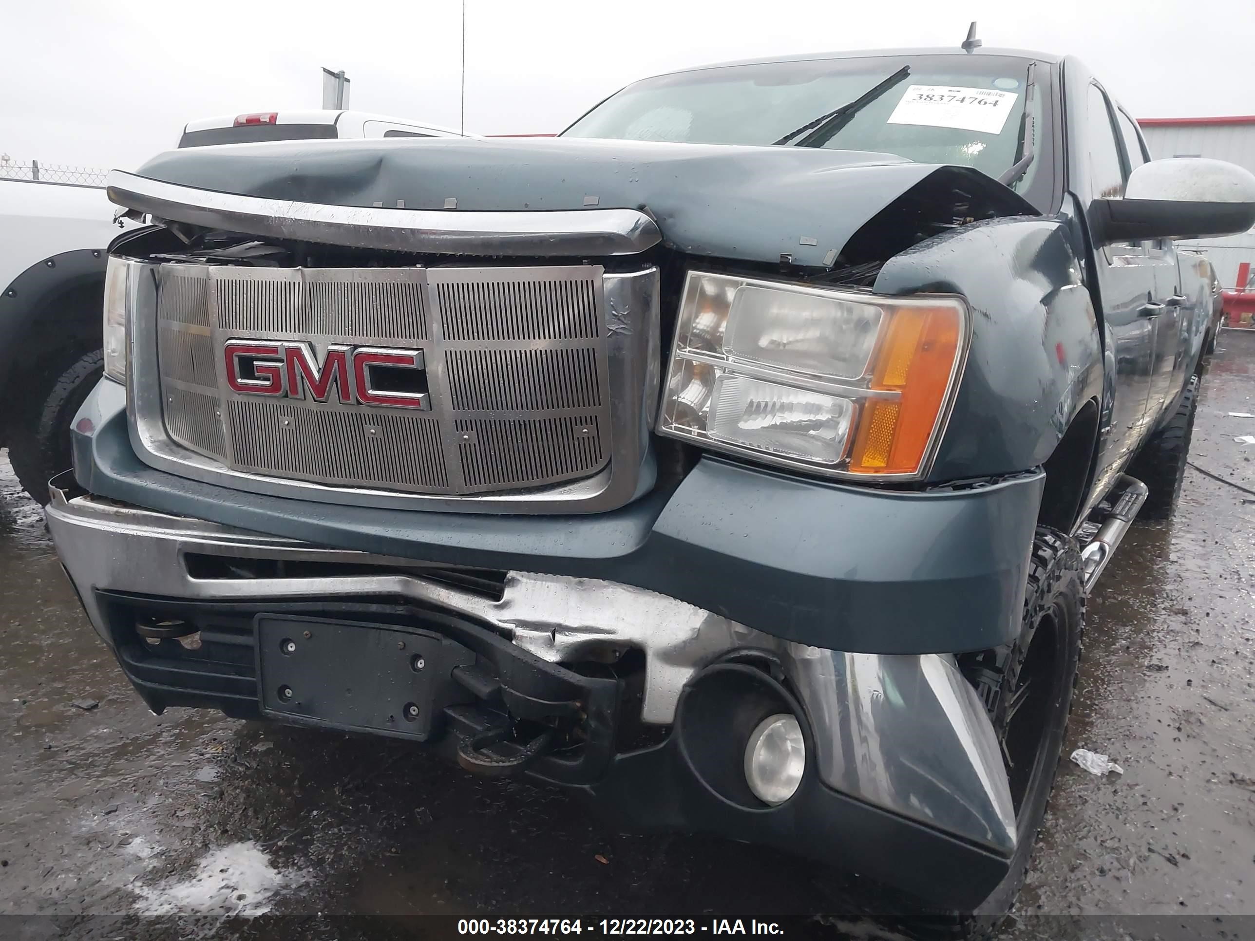 Photo 5 VIN: 1GTHK73629F103324 - GMC NULL 