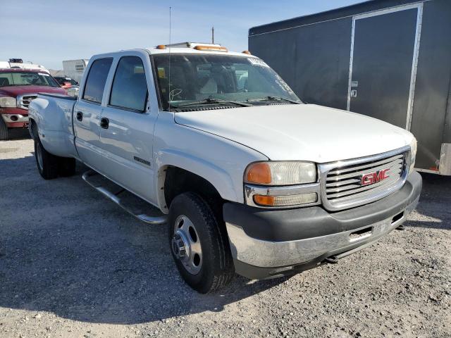 Photo 3 VIN: 1GTJC33G22F102597 - GMC SIERRA 