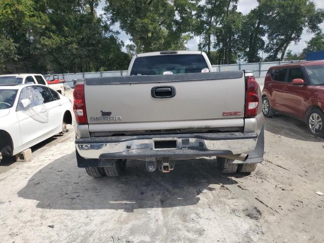 Photo 5 VIN: 1GTJC39153E186344 - GMC NEW SIERRA 