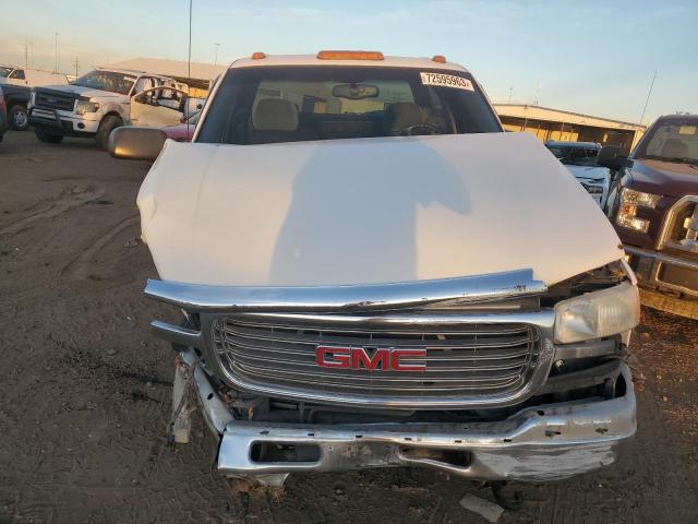 Photo 4 VIN: 1GTJK33G52F140263 - GMC NEW SIERRA 