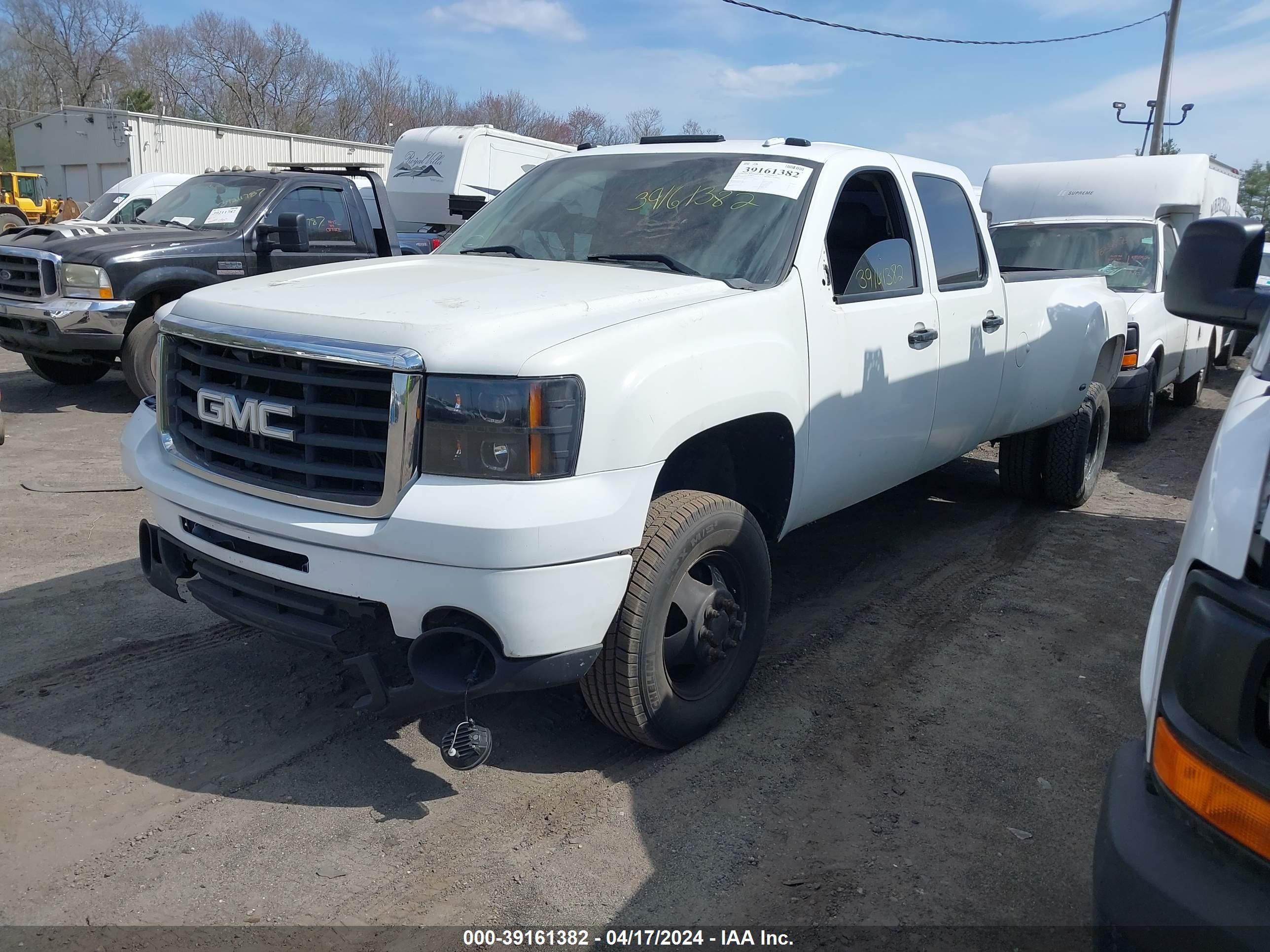 Photo 1 VIN: 1GTJK93619F181672 - GMC NULL 