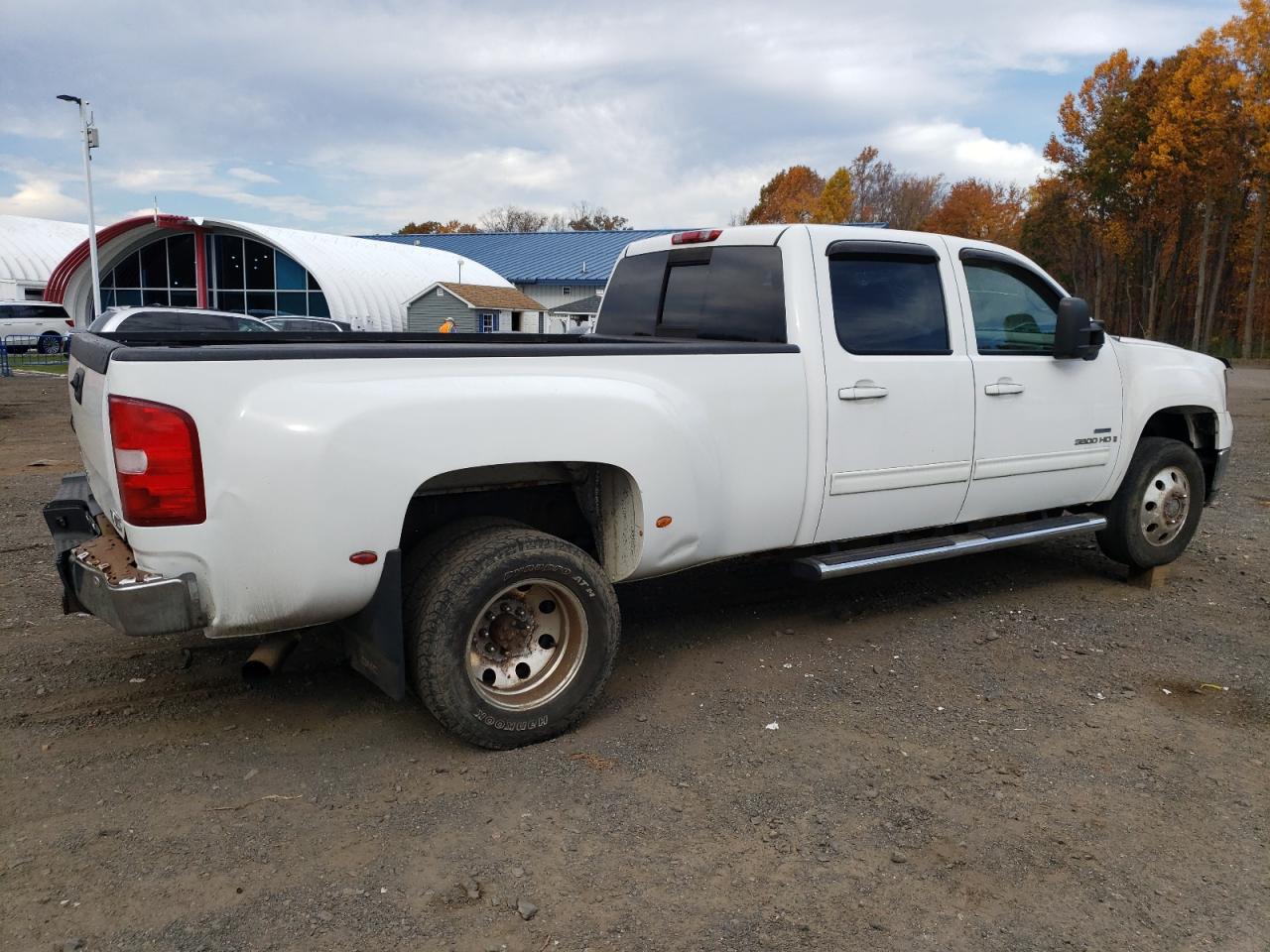 Photo 2 VIN: 1GTJK93689F185119 - GMC SIERRA 