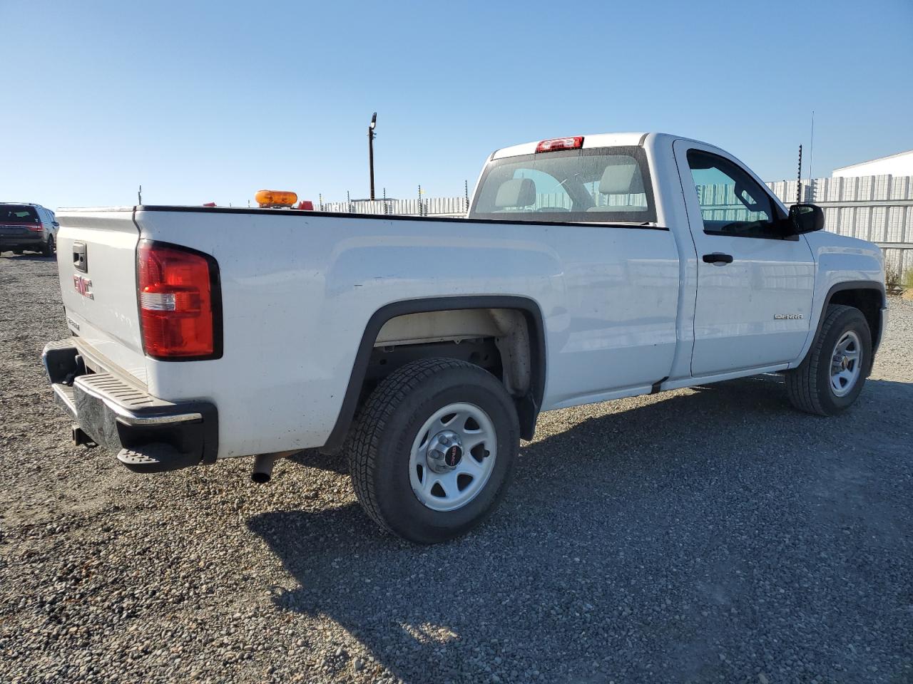 Photo 2 VIN: 1GTN1LEC0GZ150543 - GMC SIERRA 