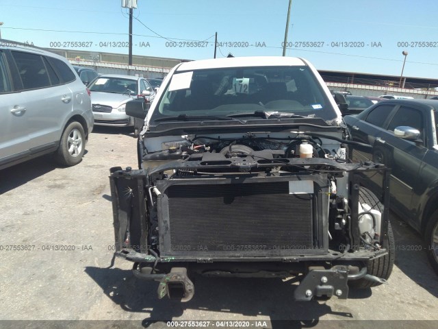 Photo 5 VIN: 1GTN1LEC5JZ902289 - GMC SIERRA 1500 