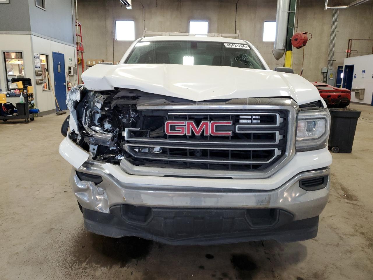 Photo 4 VIN: 1GTN1LEC9JZ251653 - GMC SIERRA 