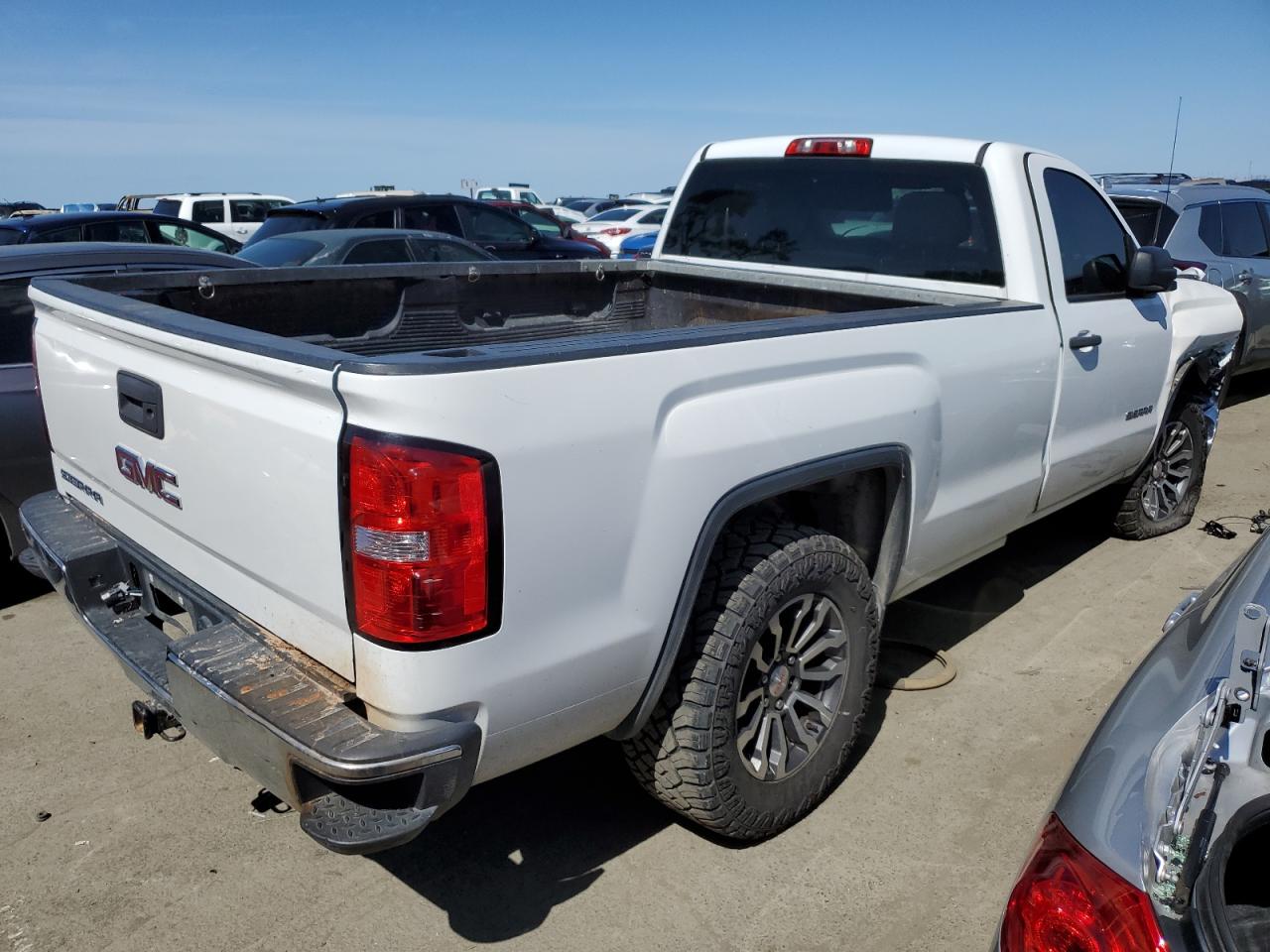 Photo 2 VIN: 1GTN1LECXGZ905018 - GMC SIERRA 