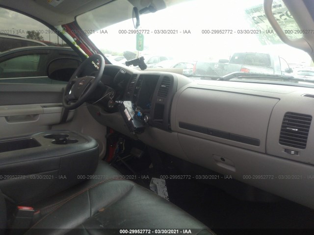 Photo 4 VIN: 1GTN1TEAXCZ145858 - GMC SIERRA 1500 