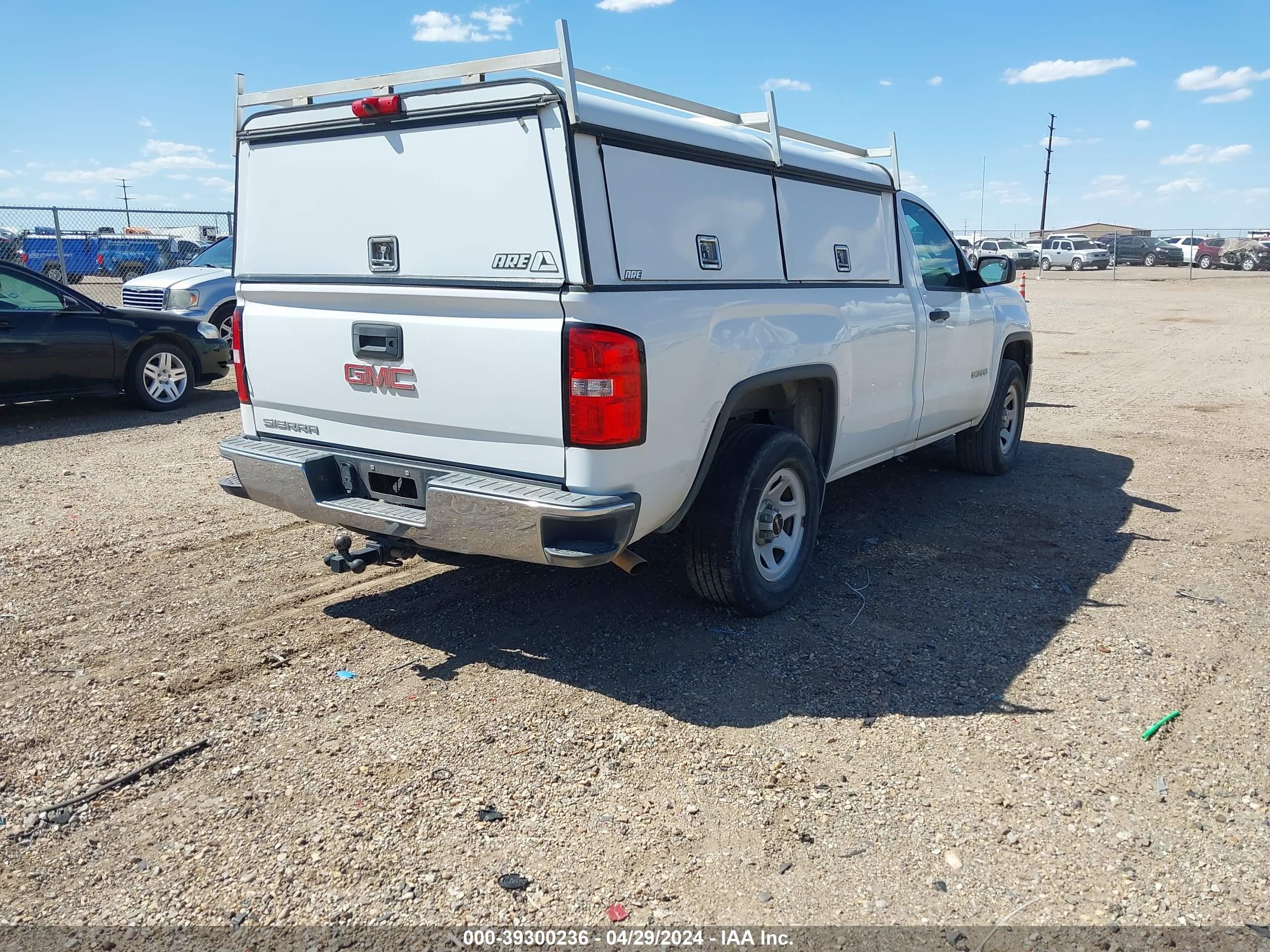 Photo 3 VIN: 1GTN1TEC0FZ904152 - GMC SIERRA 