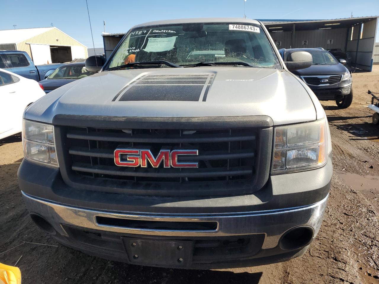 Photo 4 VIN: 1GTN1TEX0BZ284657 - GMC SIERRA 