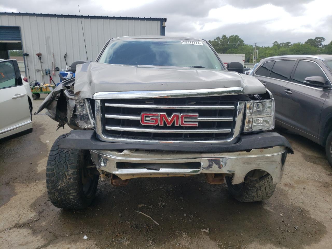 Photo 4 VIN: 1GTN1TEX9CZ321271 - GMC SIERRA 