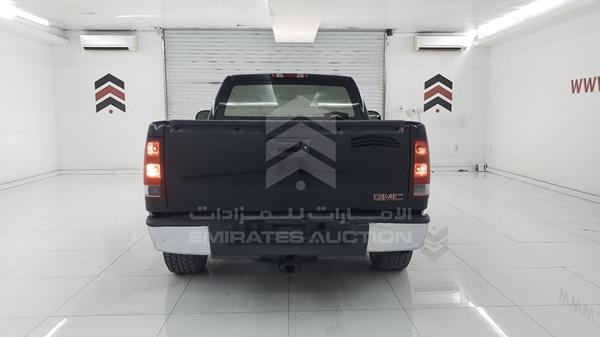 Photo 6 VIN: 1GTN29E02BZ124024 - GMC SIERRA 