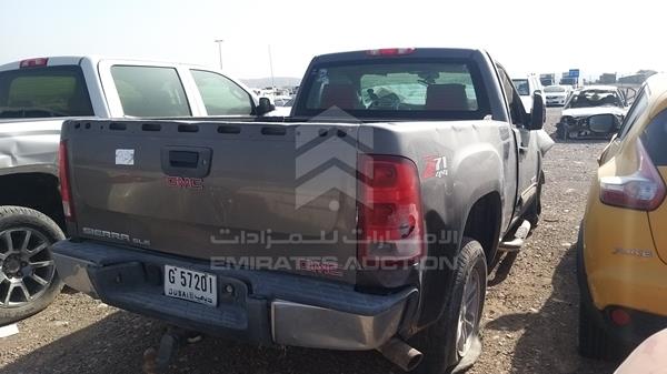 Photo 6 VIN: 1GTN29E09DZ304426 - GMC SIERRA 