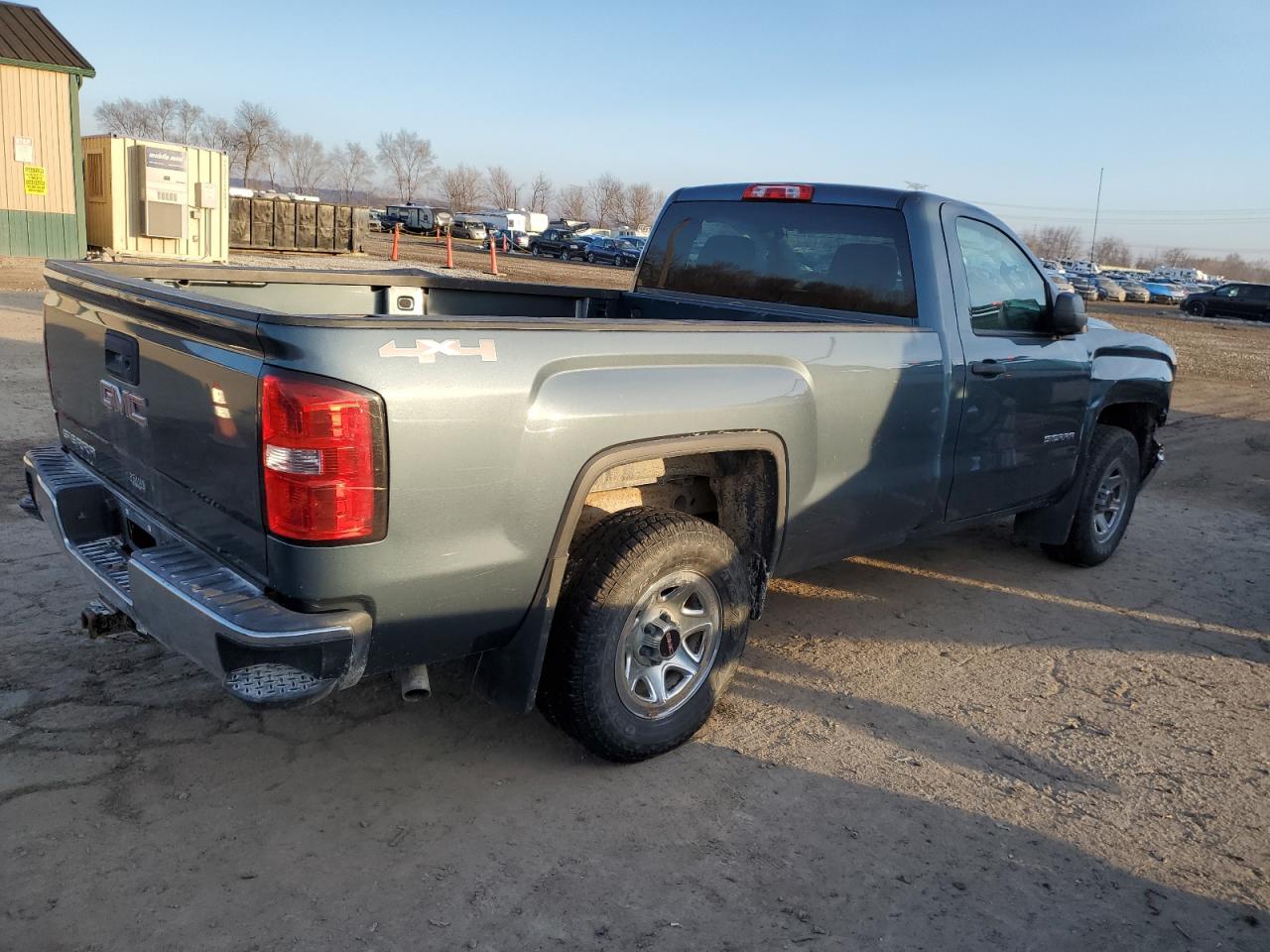 Photo 3 VIN: 1GTN2TEC2EZ203043 - GMC SIERRA 